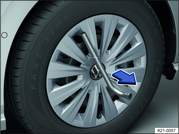 Fig. 199 Remove the wheel hub cover.