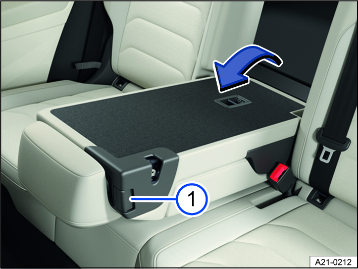 Fig. 169 In the rear seat backrest: Open load-through hatch.