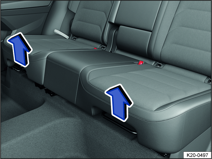 Fig. 76 Under the seat cushion in the rear bench seat: Adjusting lever.